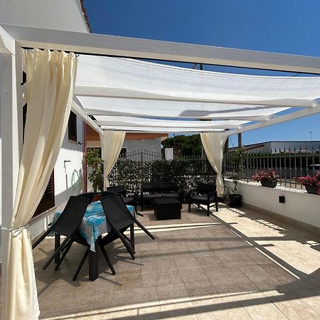 Casa Vacanze Nina Torre Ovo Exteriér fotografie